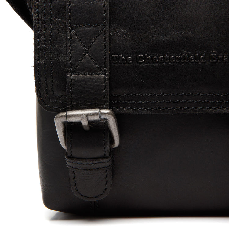 Ariano Shoulder Bag