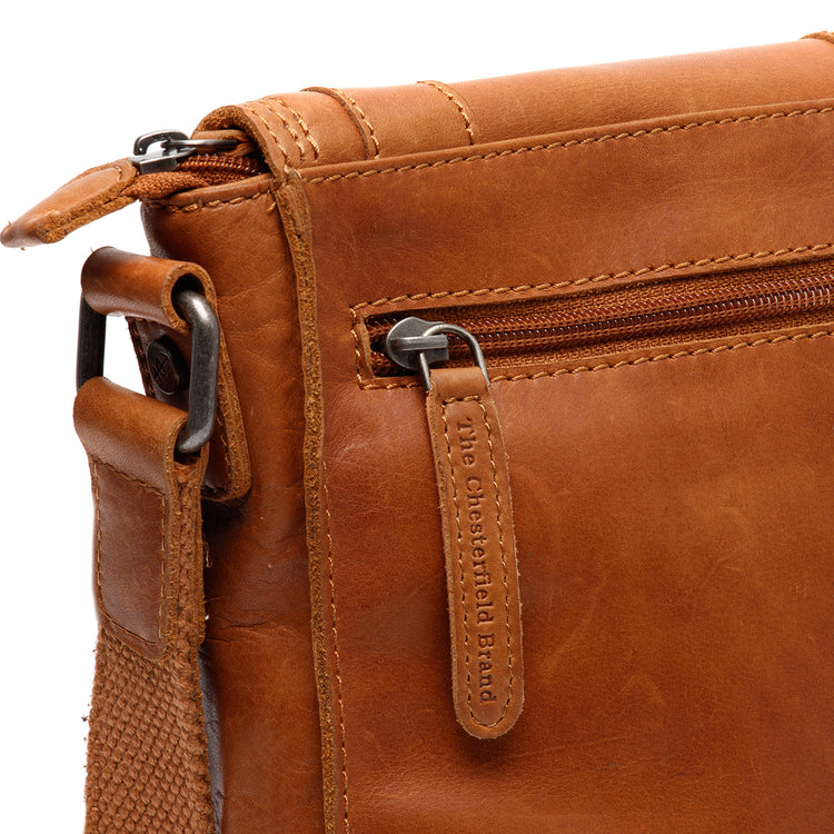 Ariano Shoulder Bag