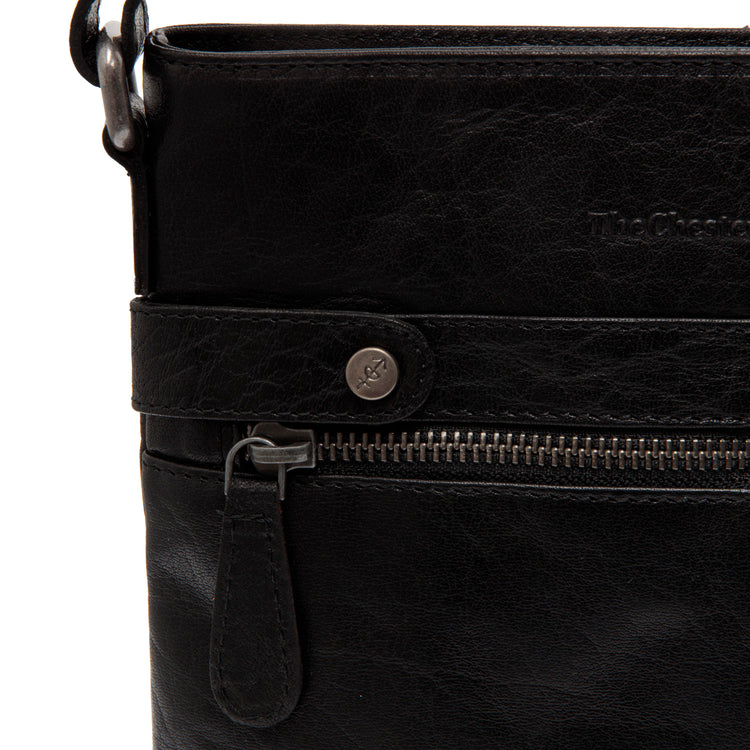 Signe Shoulder Bag