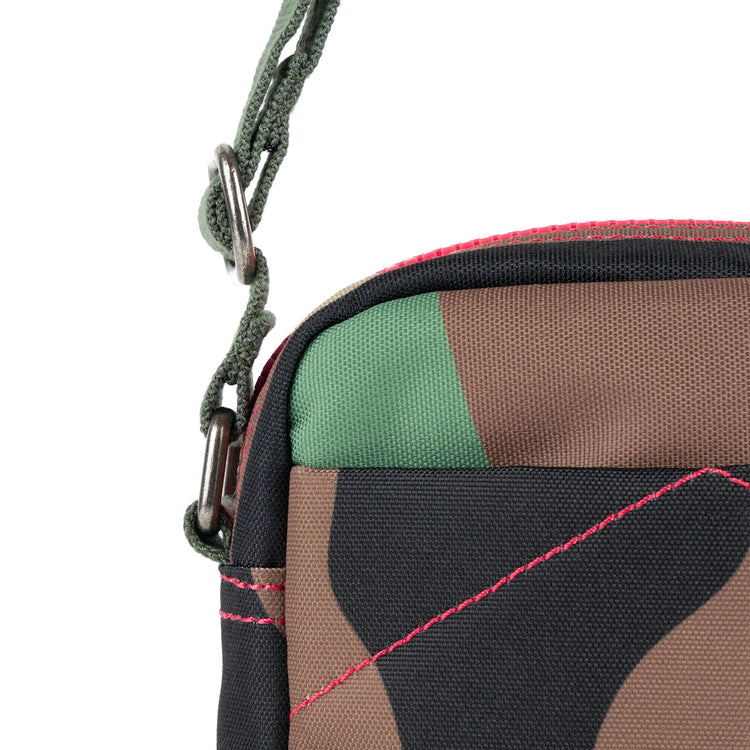 Bond Vintage Camo Shoulder Bag