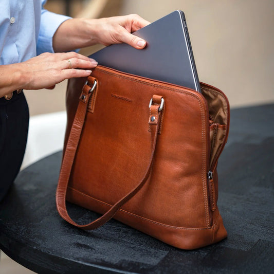 Selvino Shoulder Bag