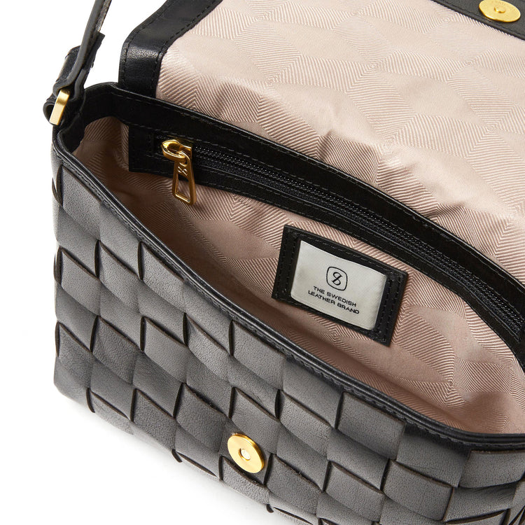 Lara Mighty Shoulder Bag