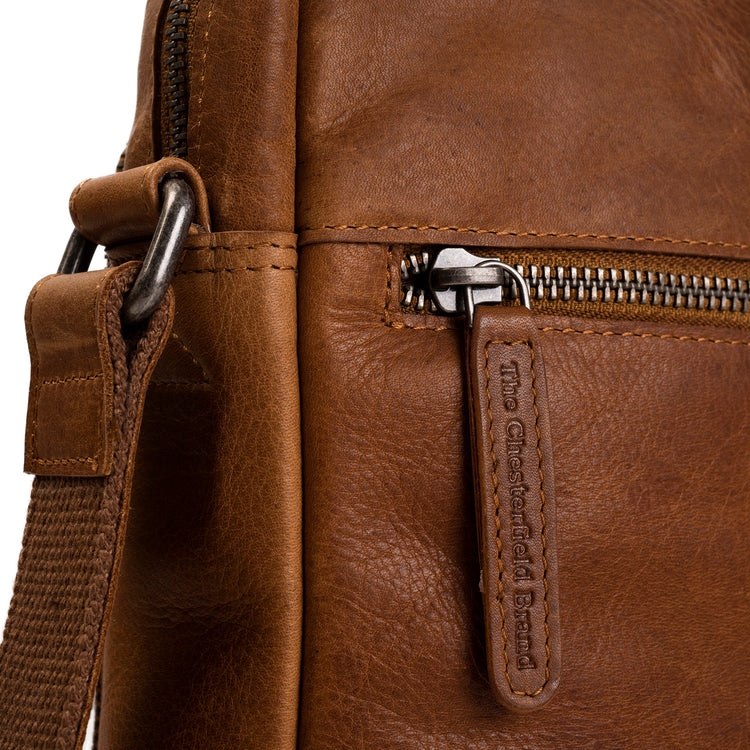 Dessau Shoulder Bag