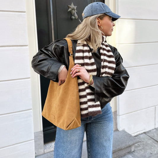 Vienna Shoulder Hobo Bag