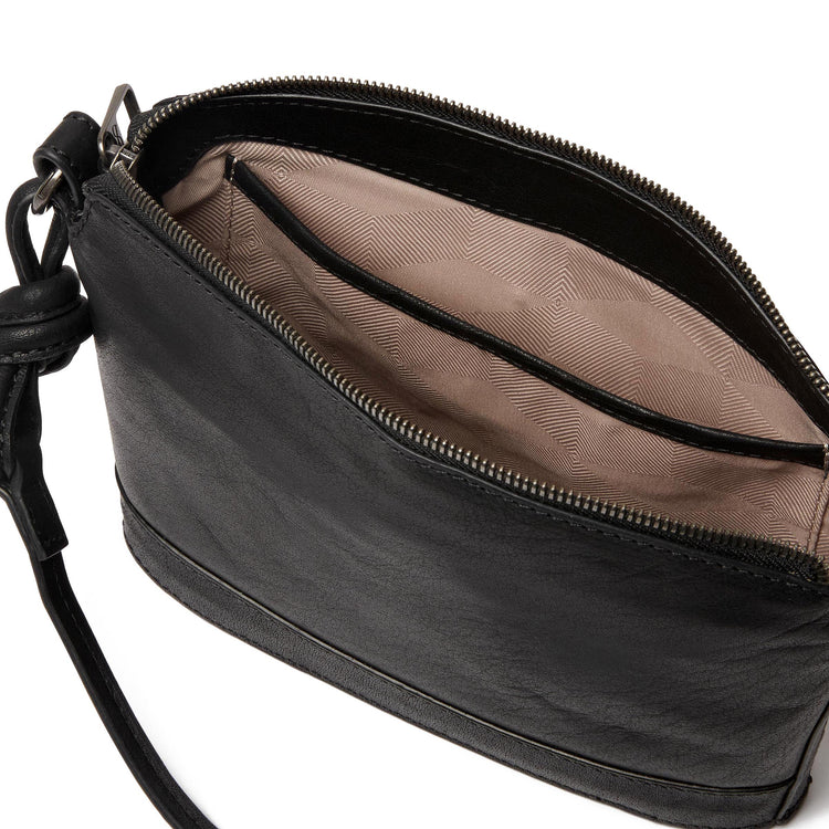 Emali Shoulder Bag