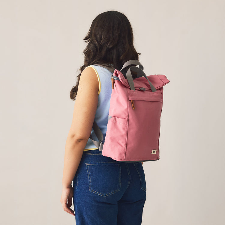 Finchley A Medium Backpack