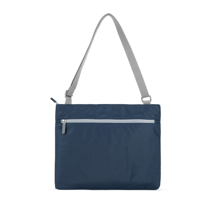 Moorgate Shoulder Bag 15"