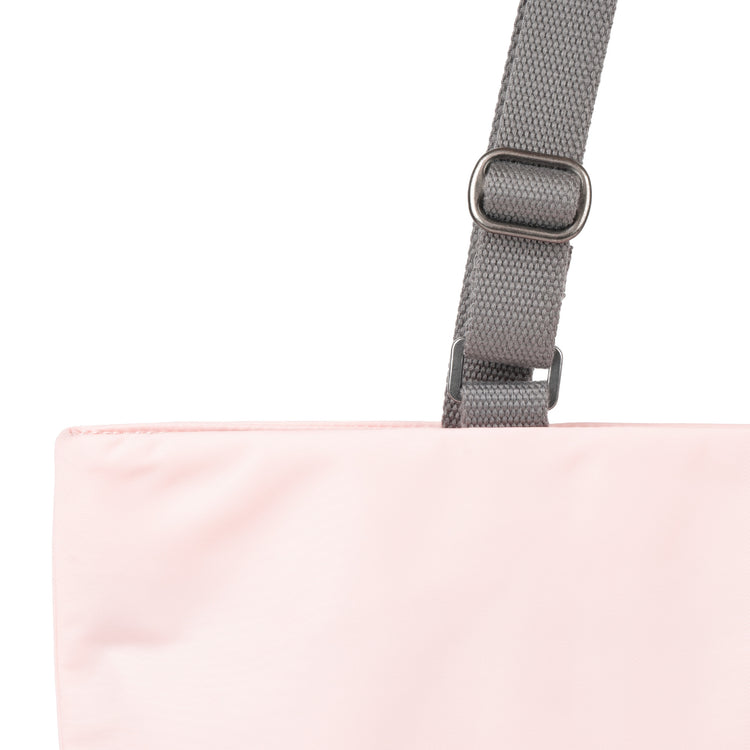 Trafalgar Color Collection Shoulder Bag
