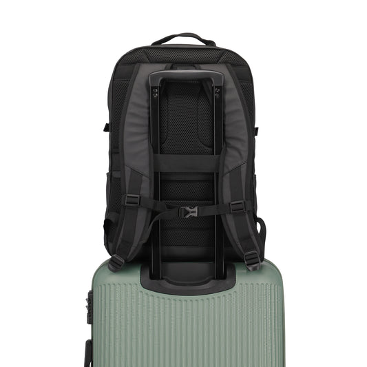 Basics Backpack 15.6"