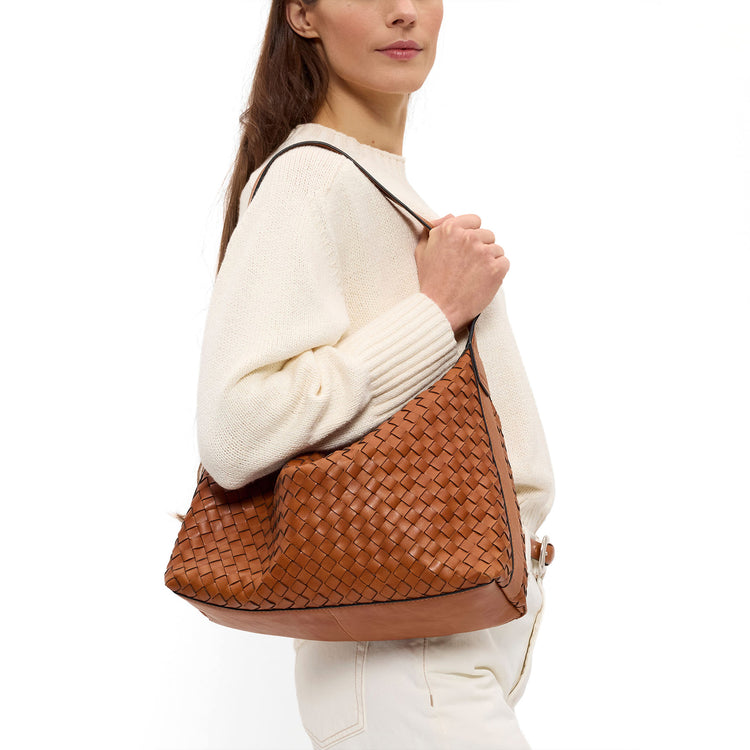 Glan Shoulder Bag