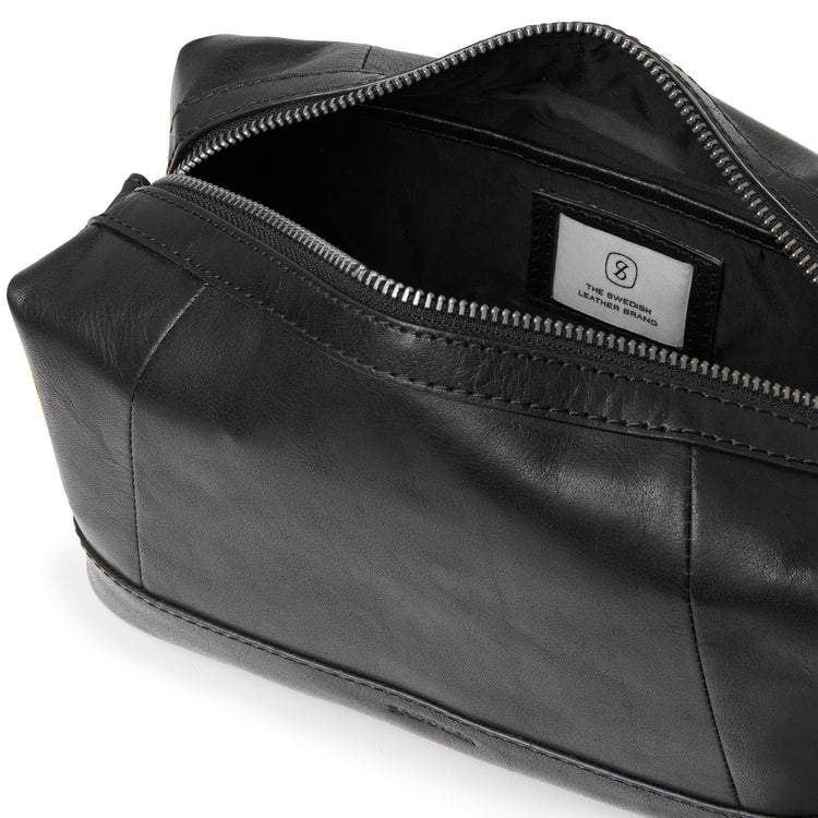 Cory Toiletry Bag