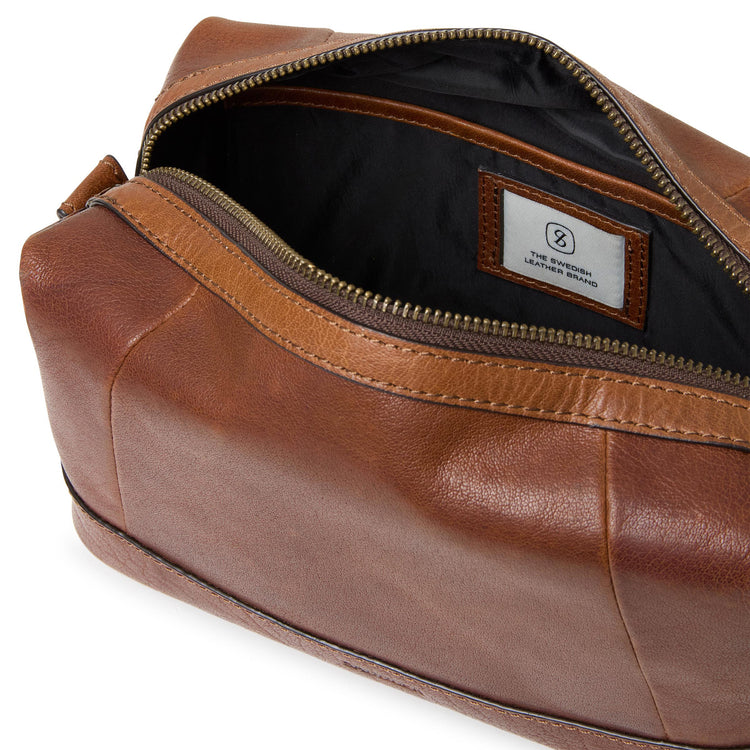Cory Toiletry Bag