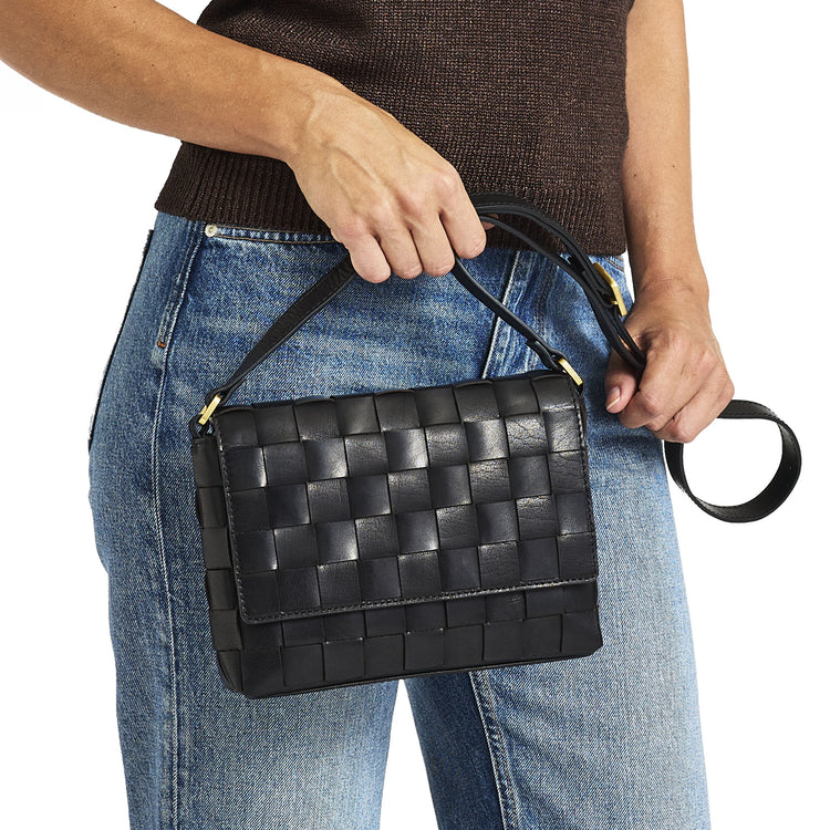 Lara Mighty Shoulder Bag