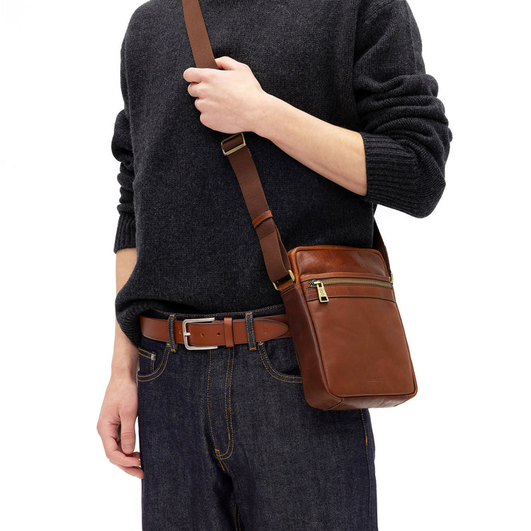 Valle Shoulder Bag