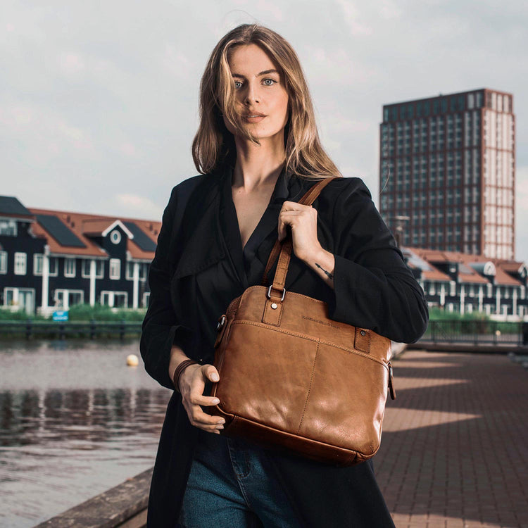 Bilbao Shoulder Bag